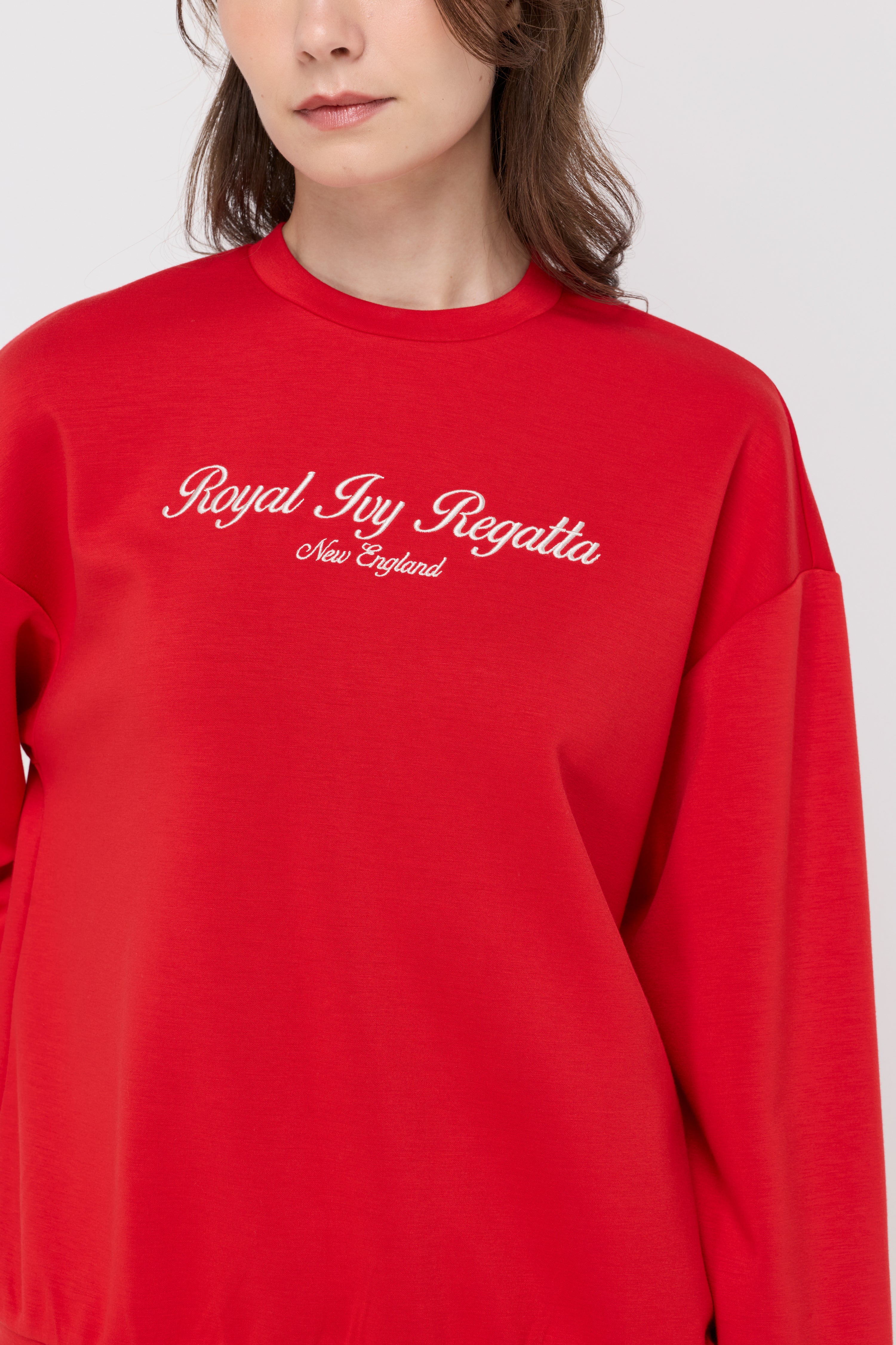 SIGNATURE CREW NECK PULLOVER