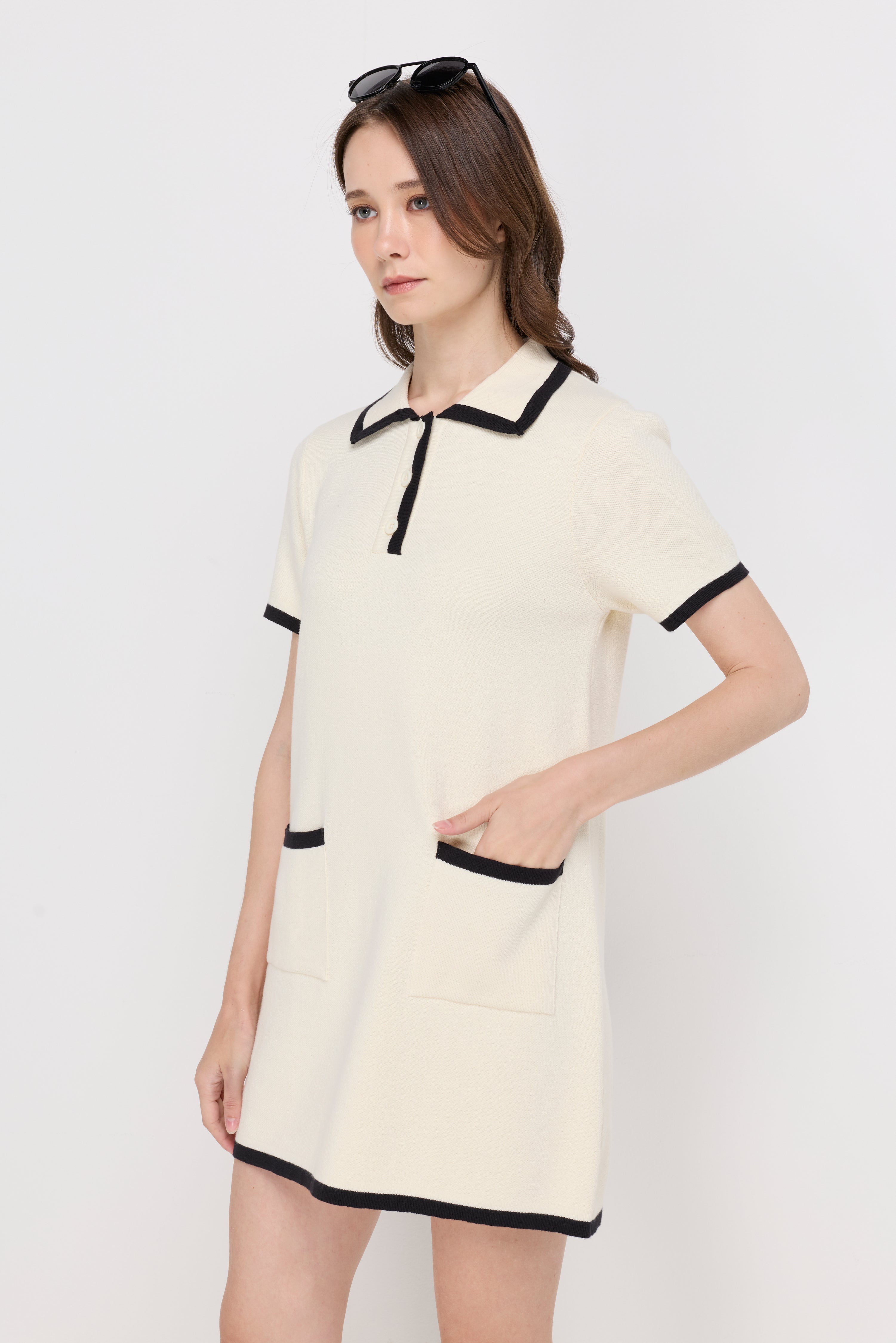 POCKET DETAIL KNIT DRESS