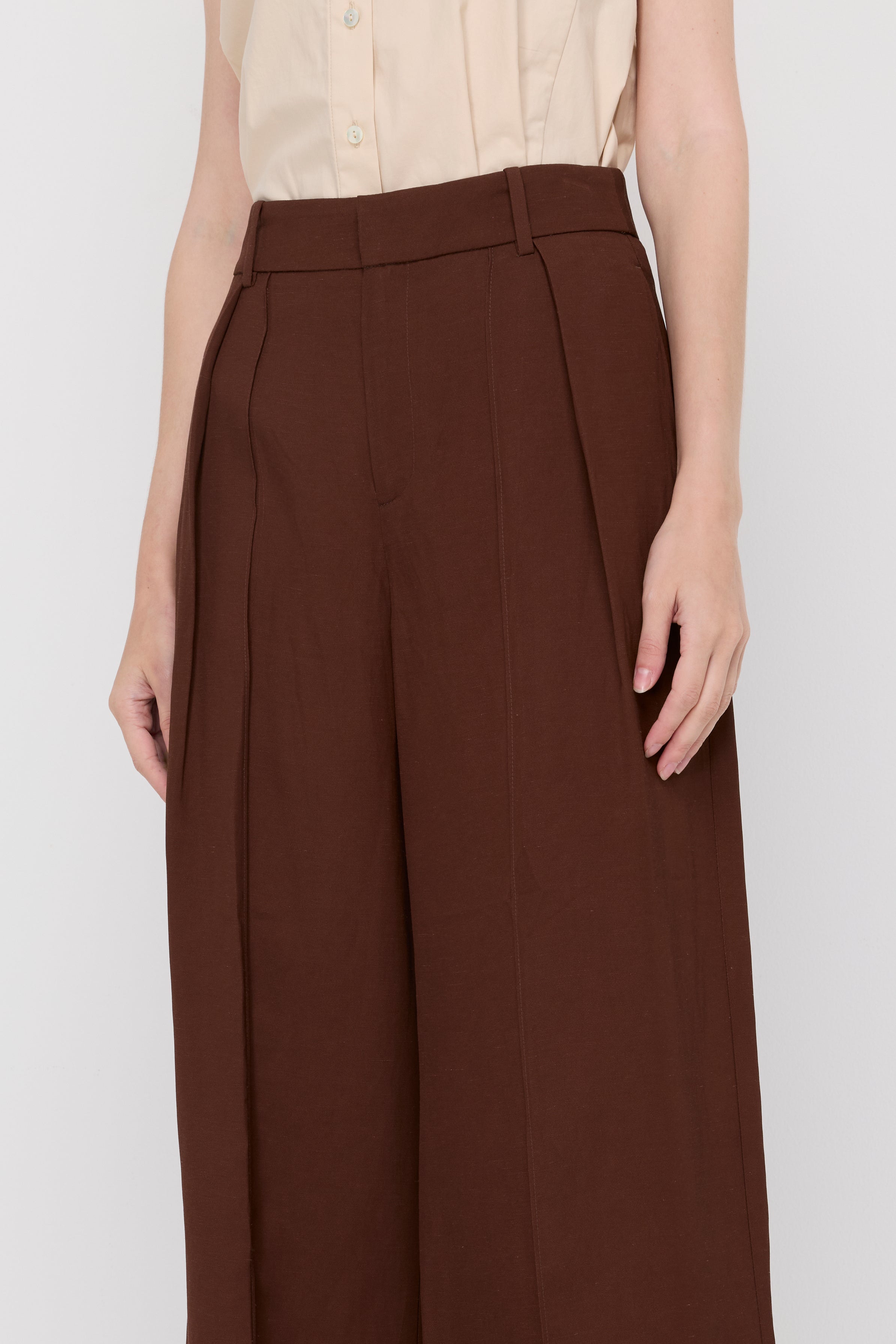 PLEATED WIDE-LEG CULOTTE TROUSERS