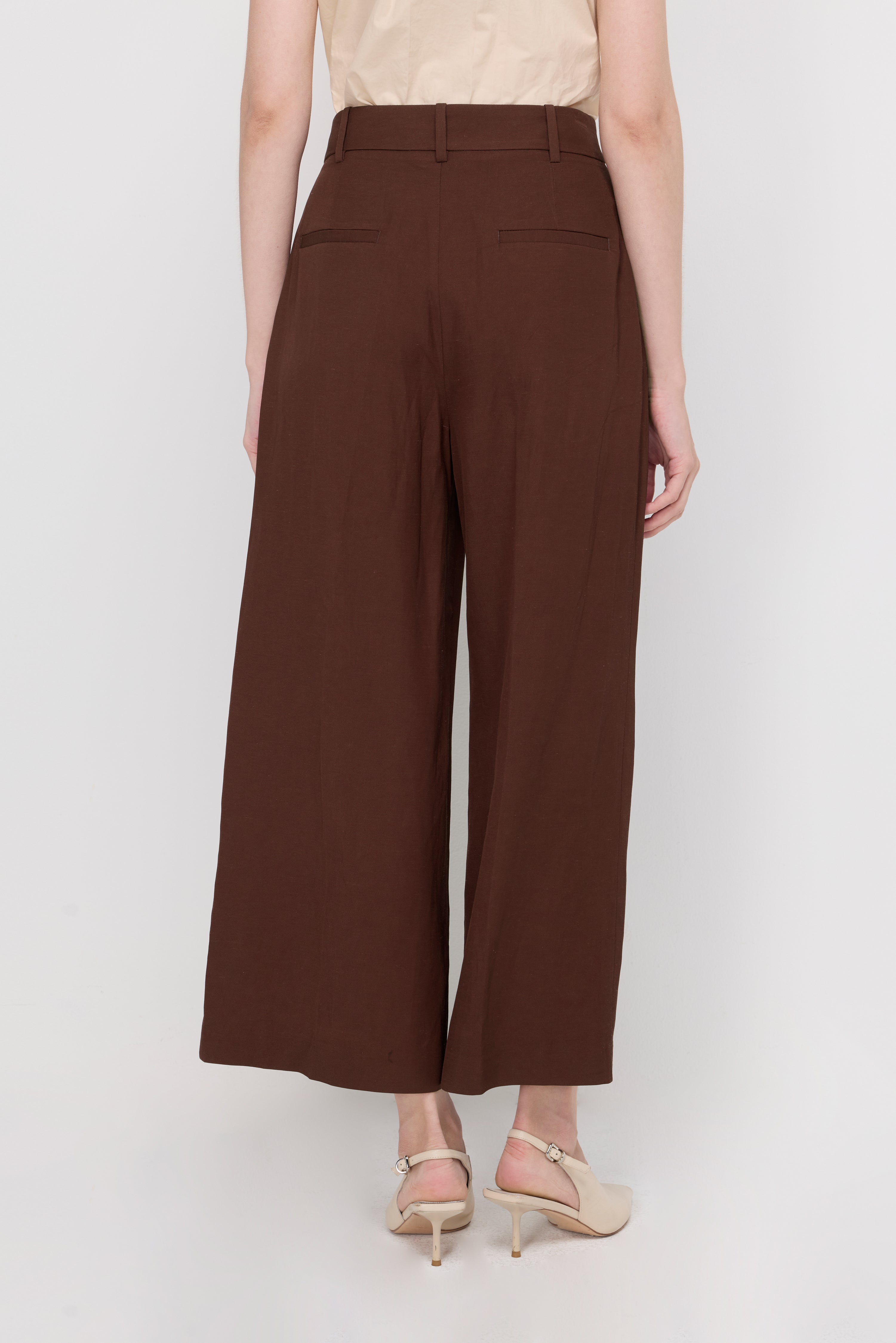 PLEATED WIDE-LEG CULOTTE TROUSERS