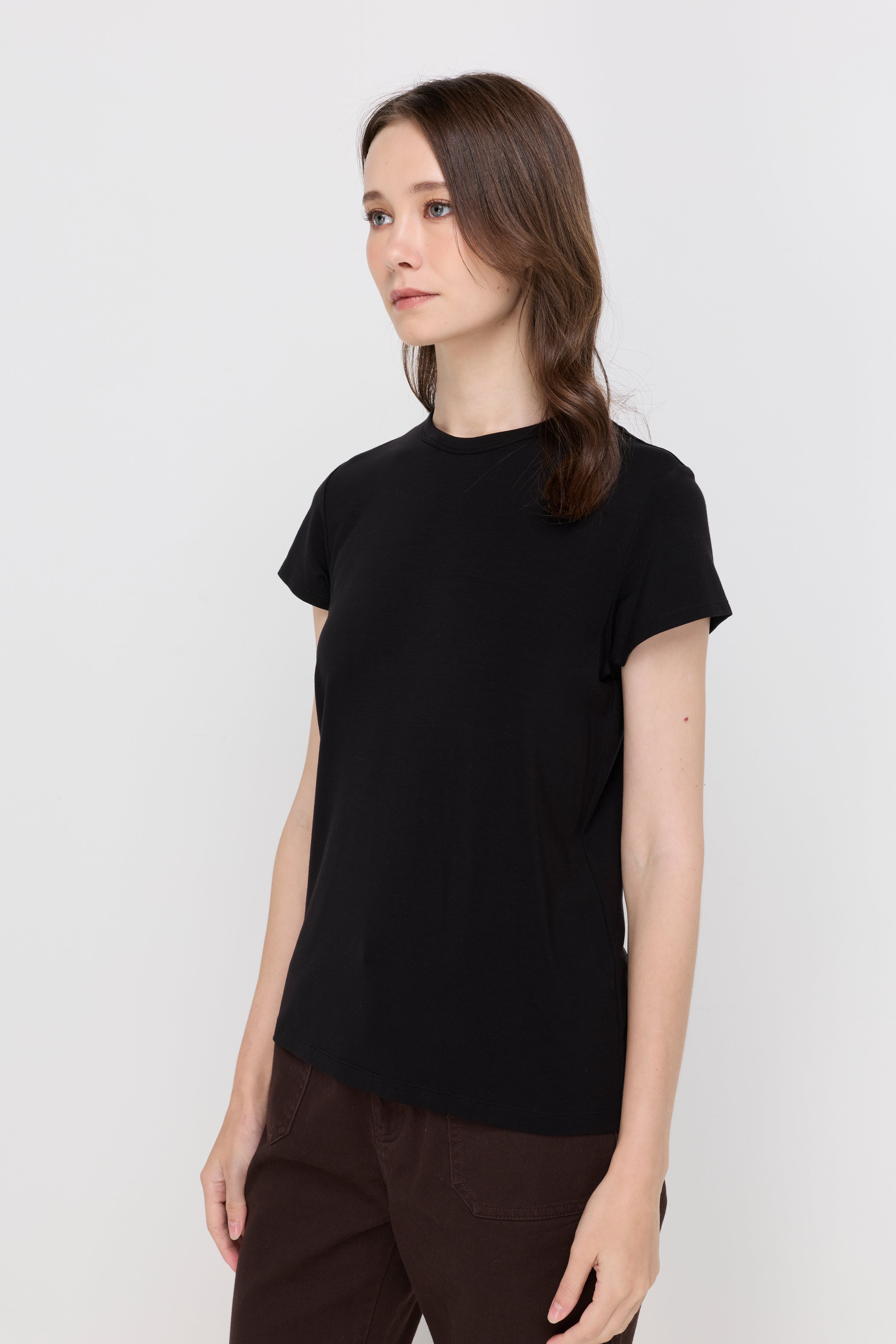 TEXTURED KNIT CREW NECK T-SHIRT