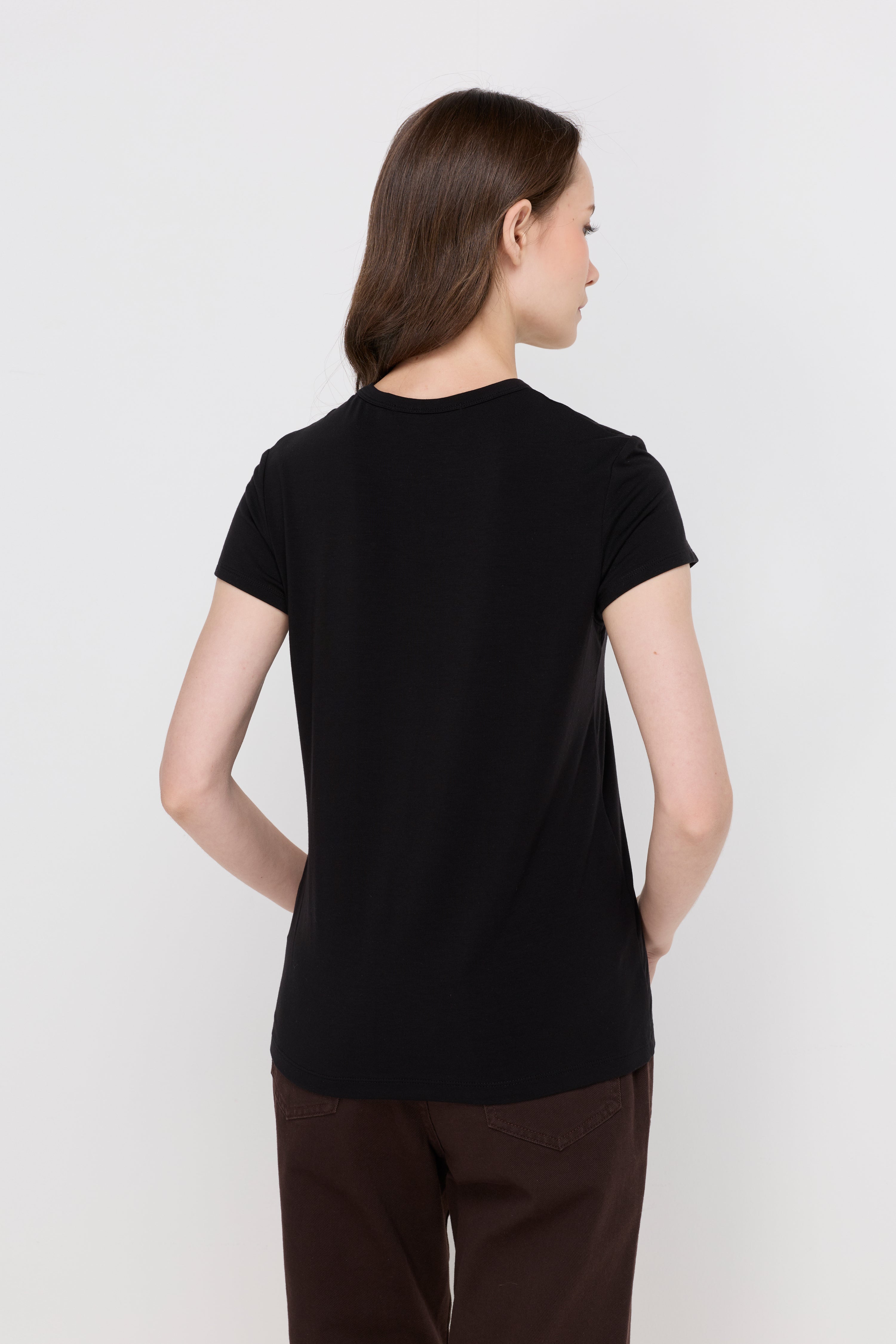 TEXTURED KNIT CREW NECK T-SHIRT