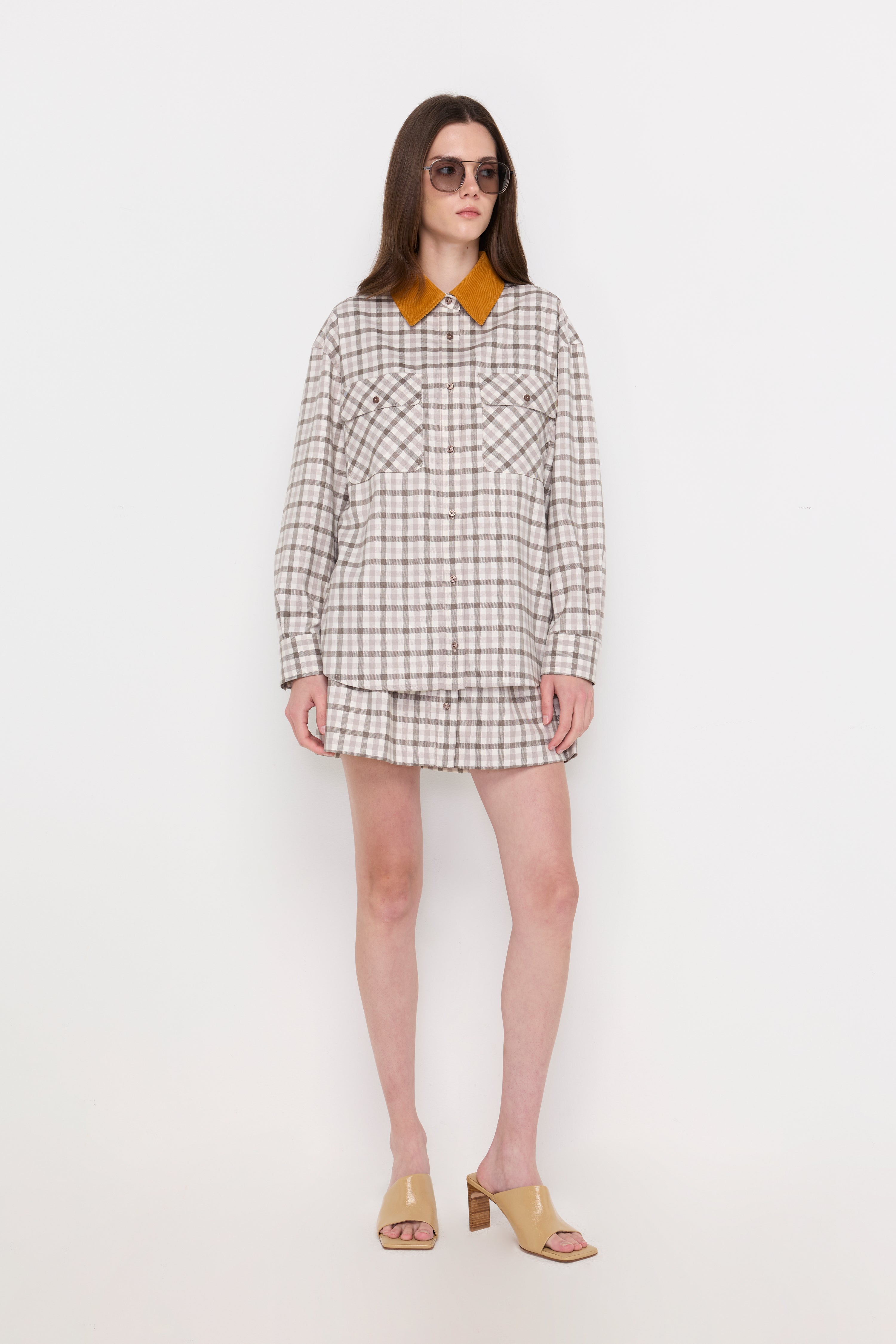 CONTRAST COLLAR PLAID OVERSHIRT