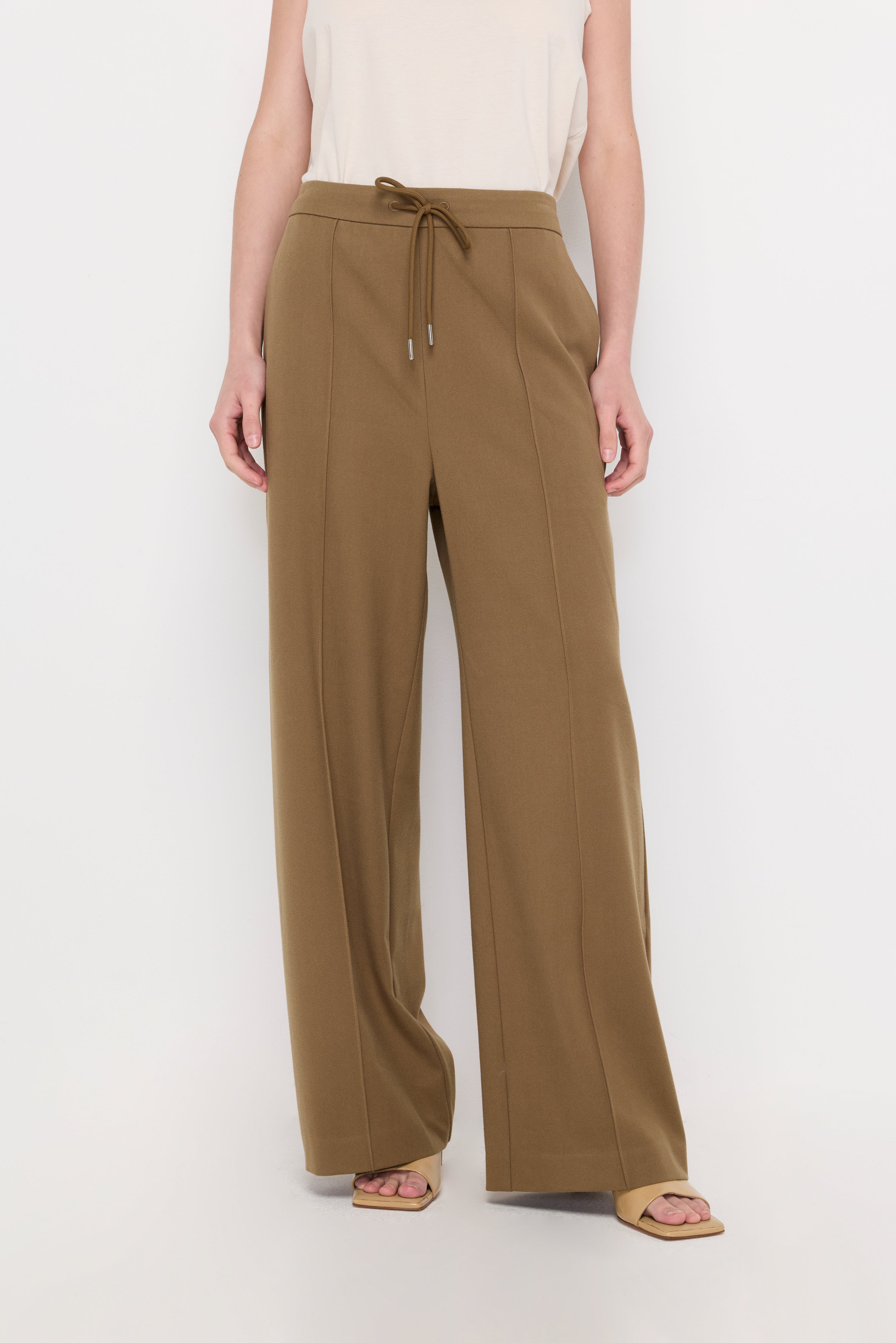 TEXTURED WIDE-LEG TROUSERS
