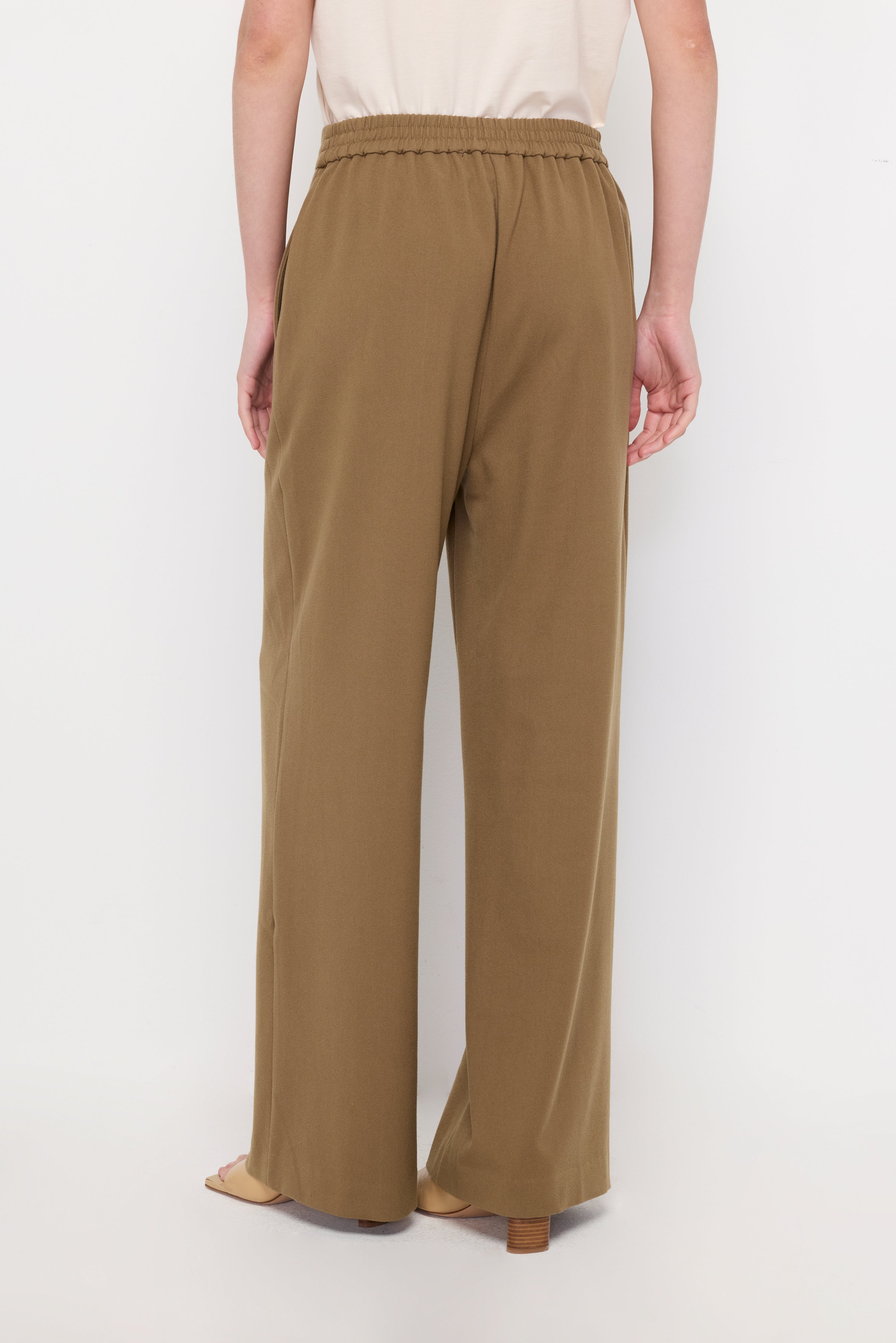 TEXTURED WIDE-LEG TROUSERS