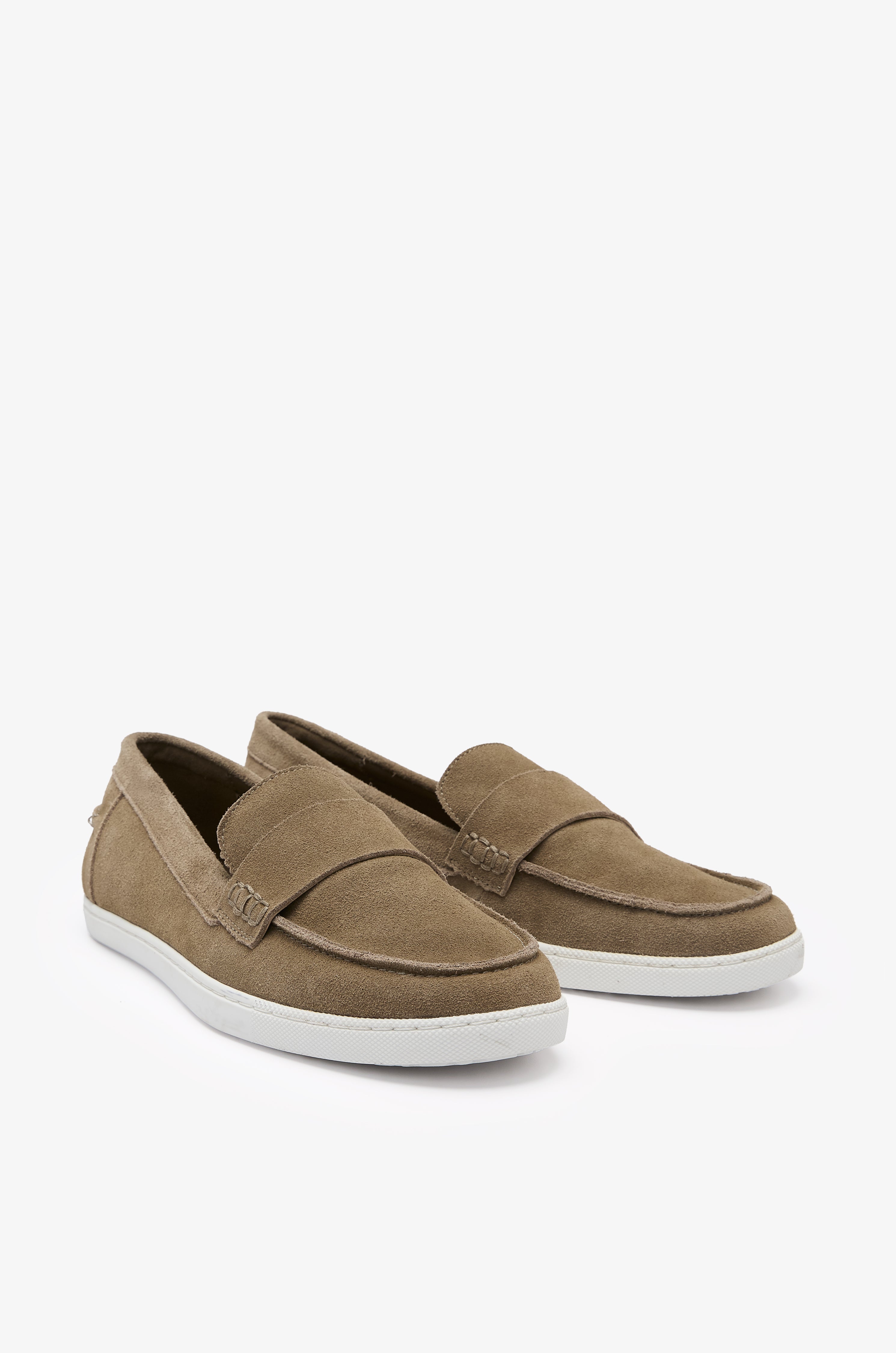 SUEDE LOAFER