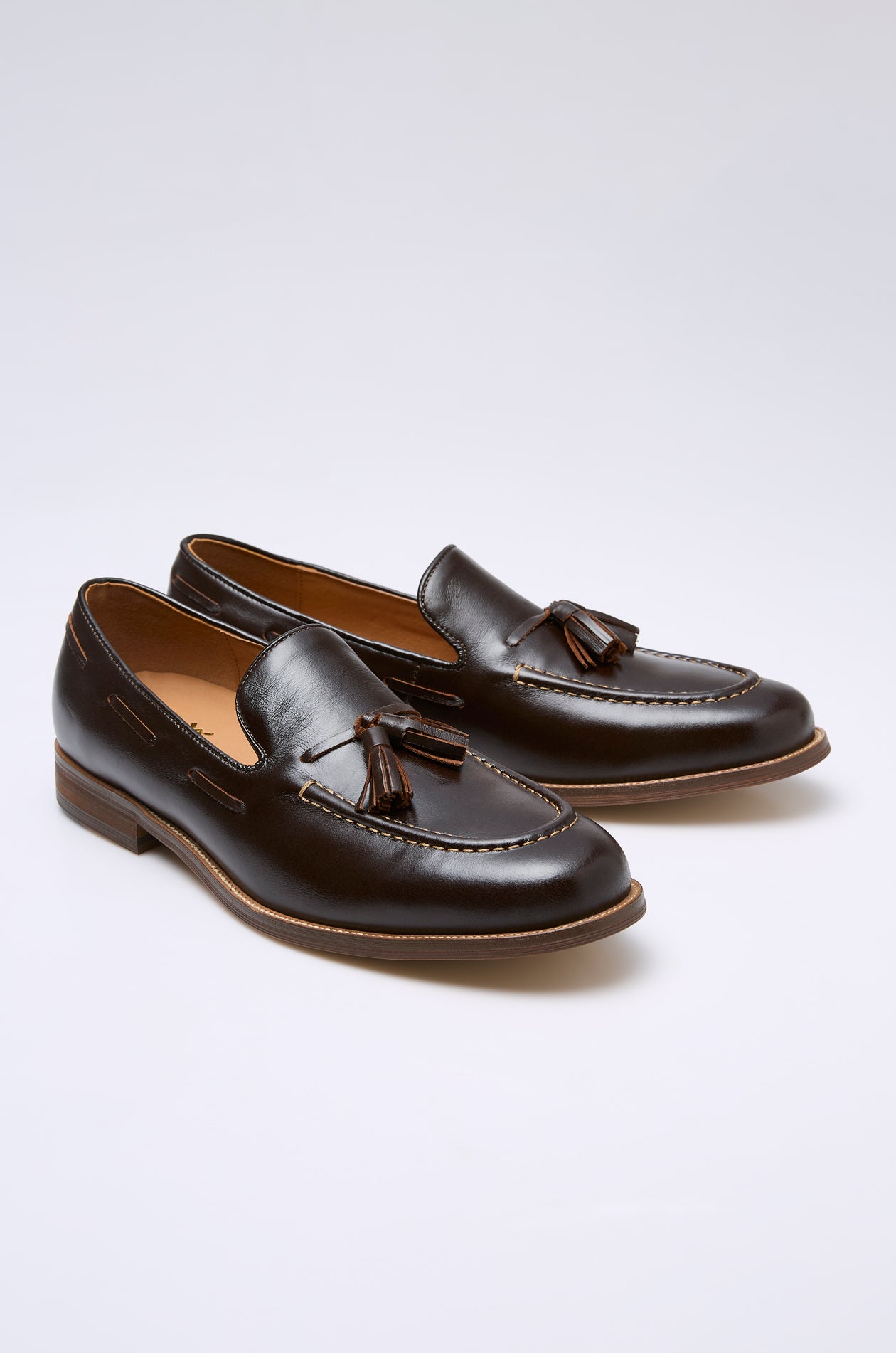 LEATHER LOAFERS