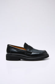 BLACK LEATHER LOAFERS