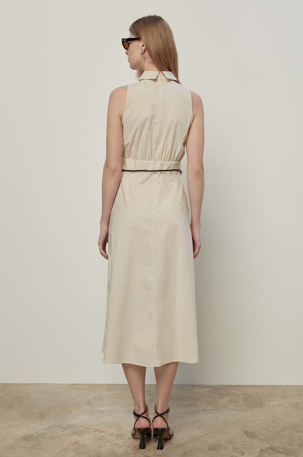SLEEVELESS DRESS WITH BELT