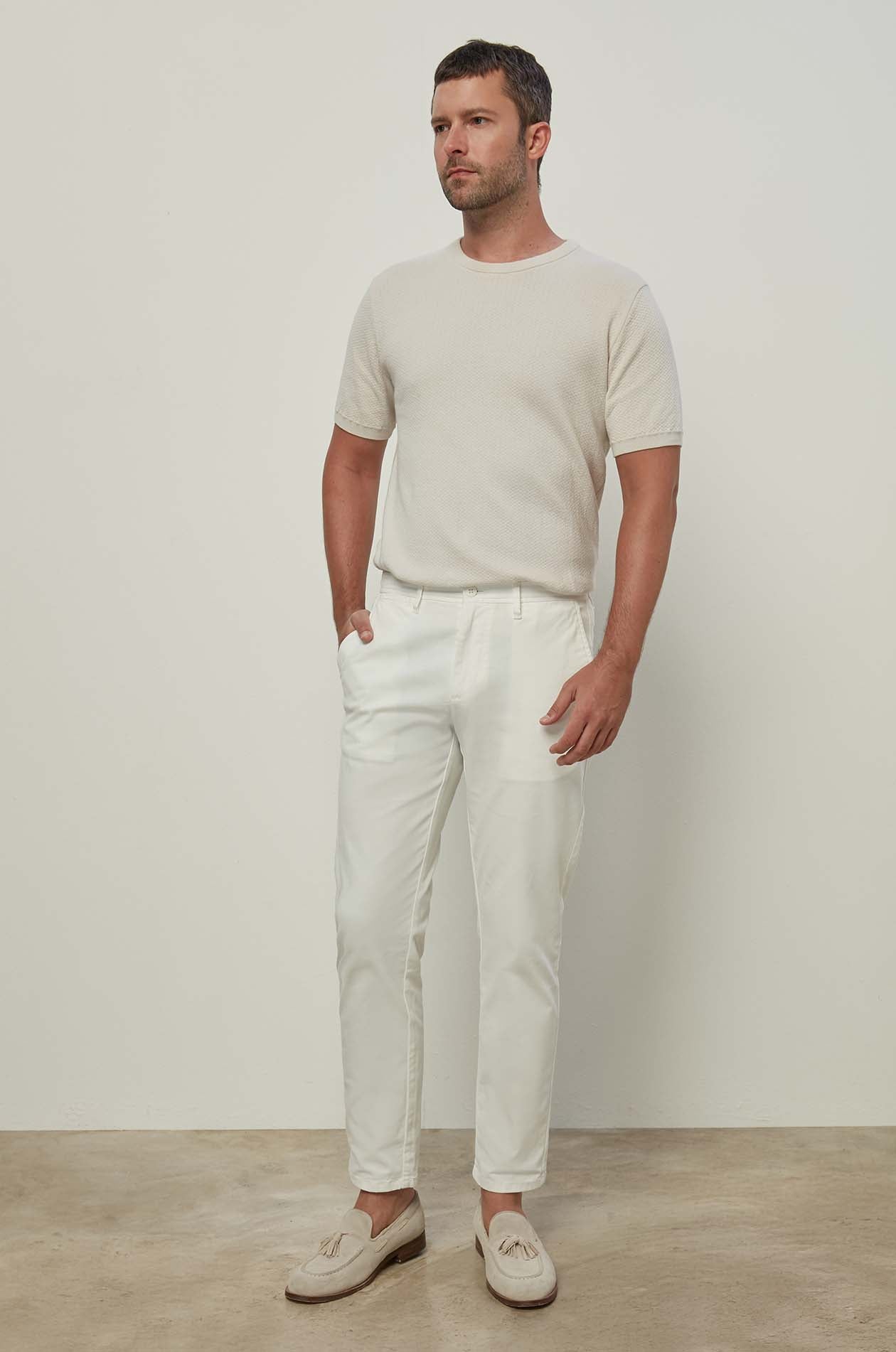 CLASSIC CHINO PANTS