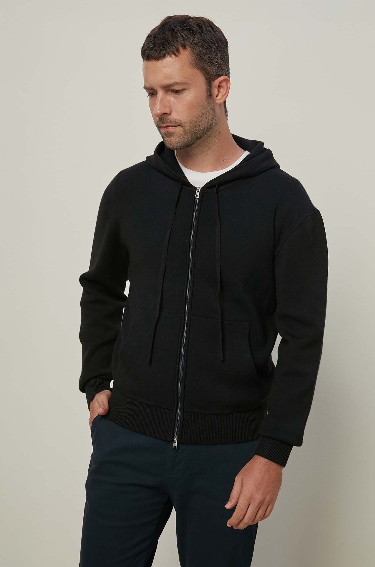 BLACK KNITTED HOODIE