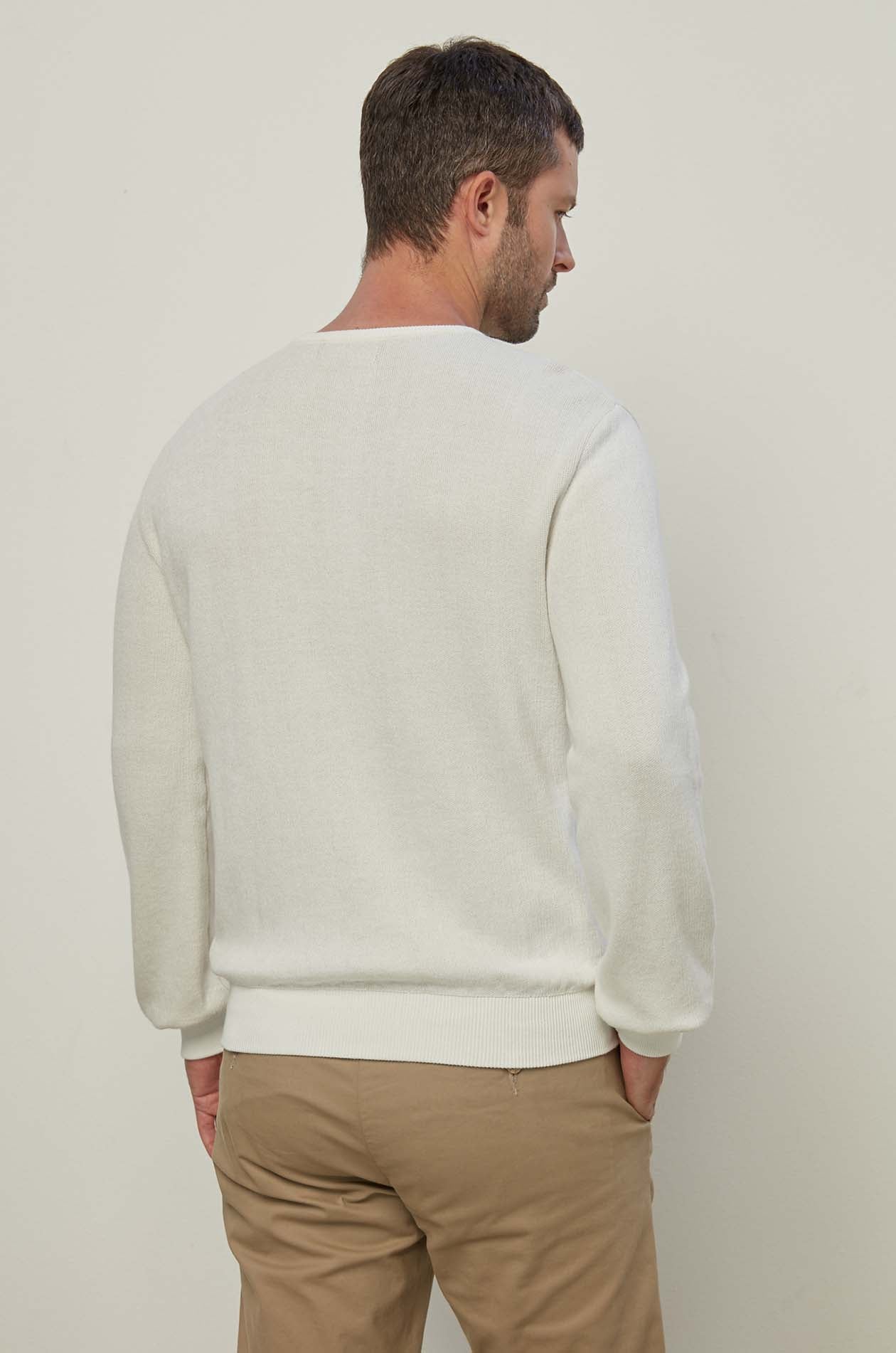 LONG SLEEVE KNITTED PULLOVER