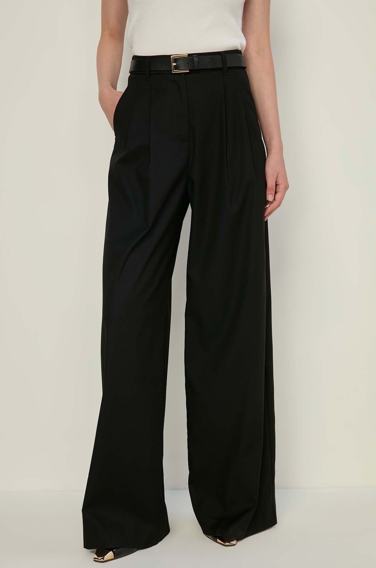 BLACK STRAIGHT LEG PANTS
