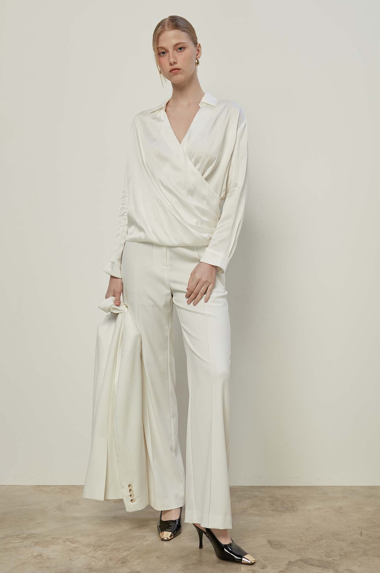 LONG SLEEVE WRAPPED BLOUSE