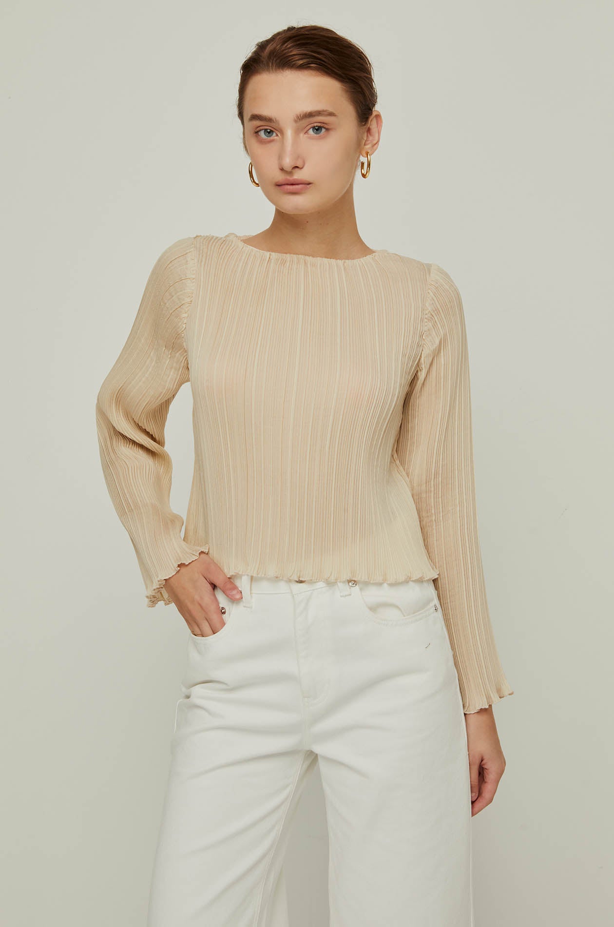 LONG SLEEVE PLEATED BLOUSE