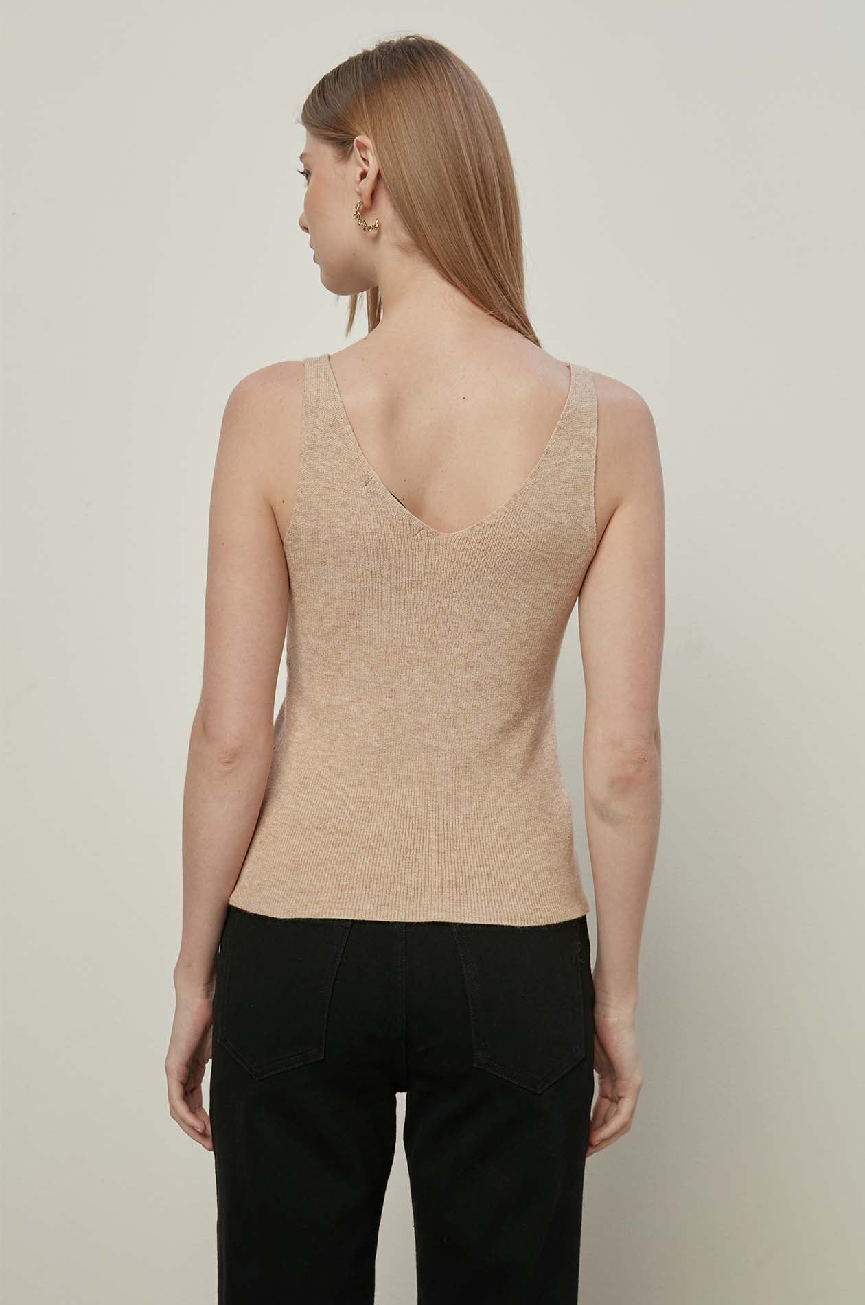 V-NECK CAMI TOP