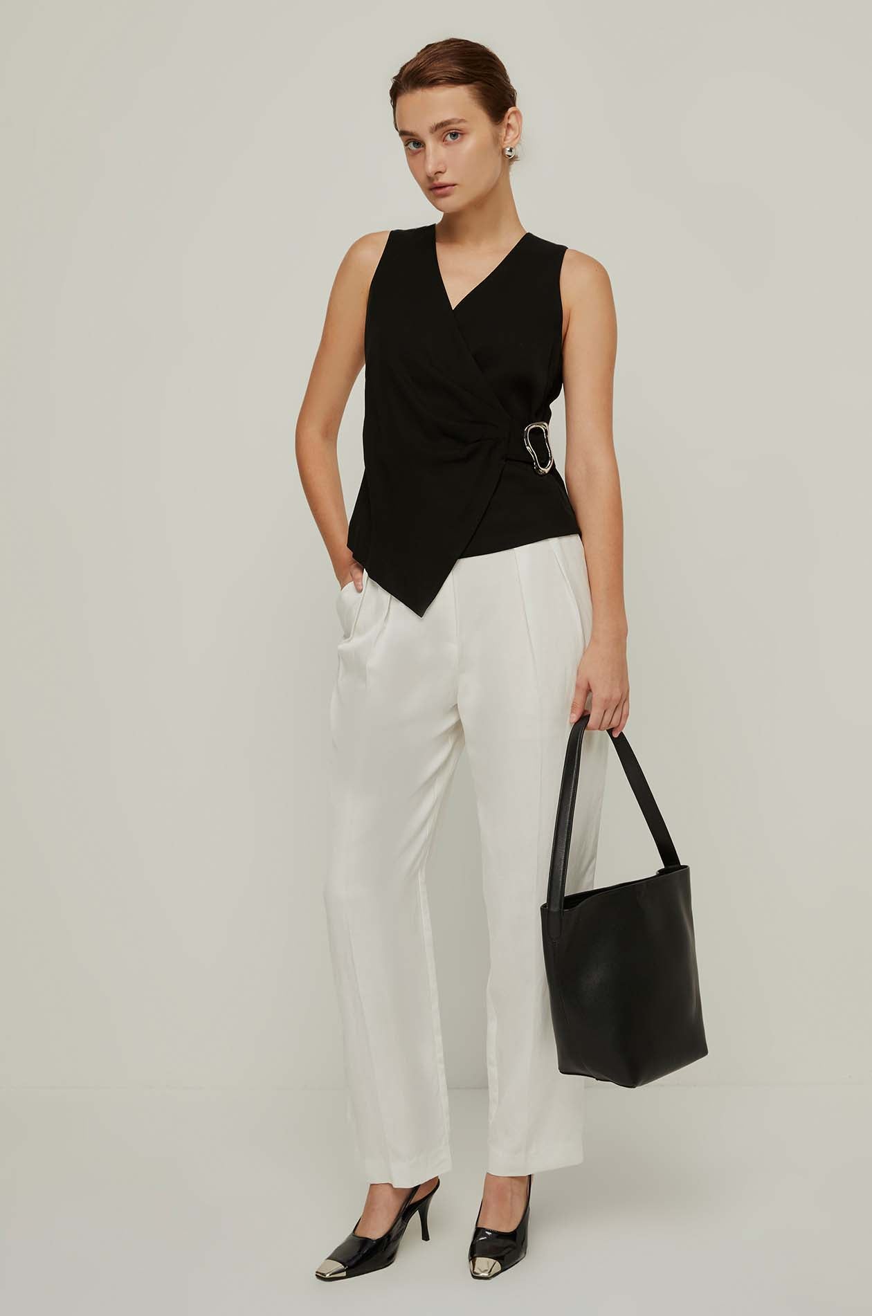 WRAP FRONT KNITTED TOP