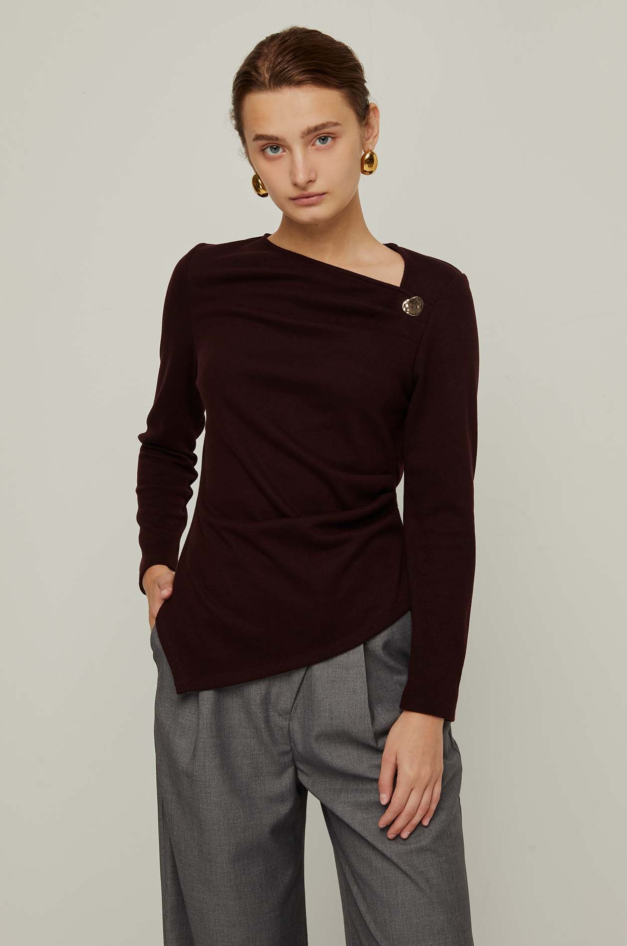 ASYMMETRIC LONG SLEEVE TOP