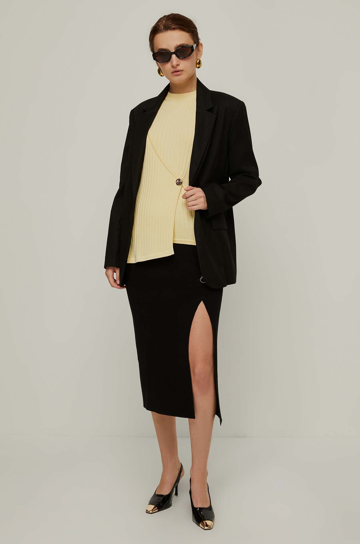 MOCK NECK KNITTED TOP