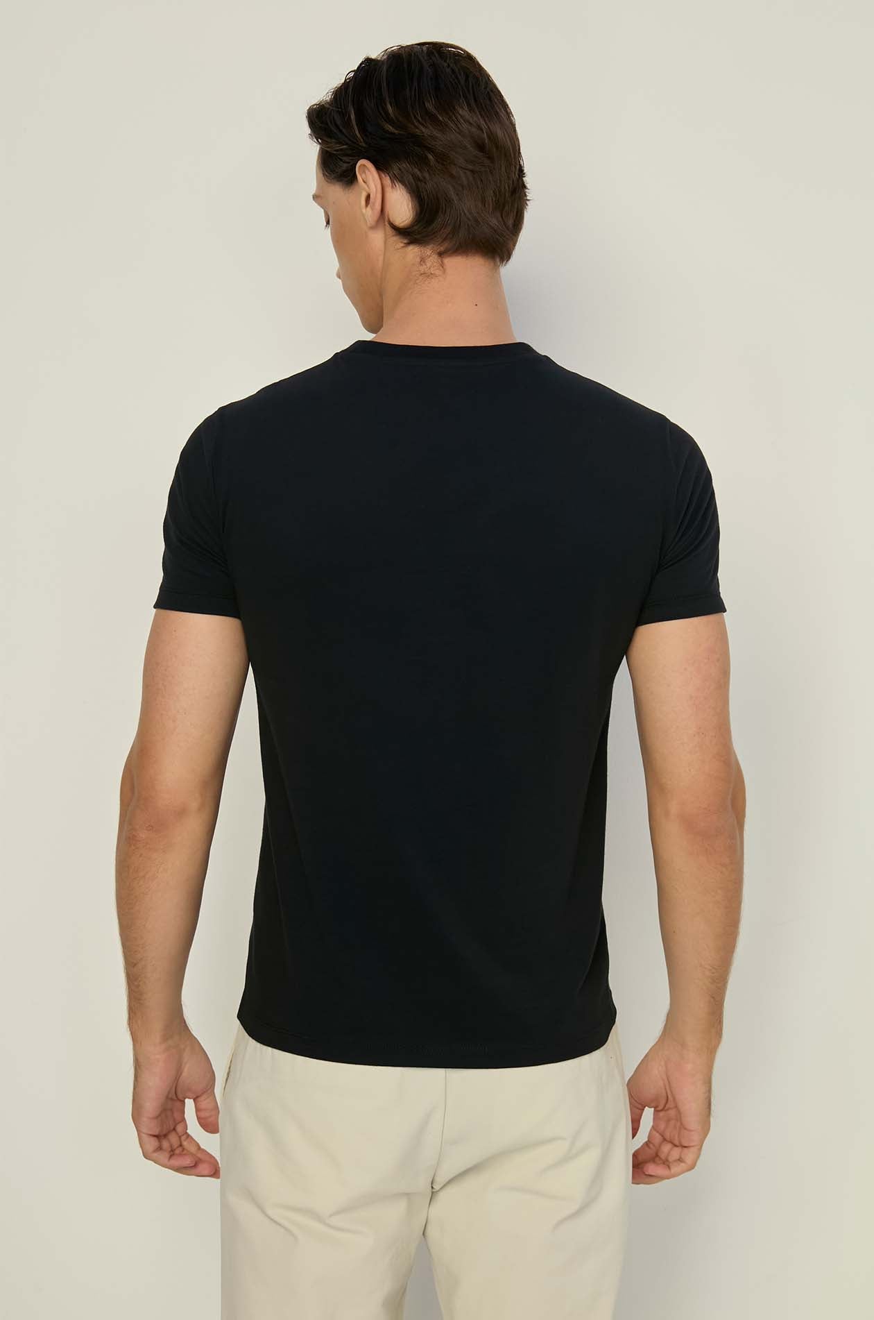 TYPO LOGO ON TONE GRAPHIC TEE