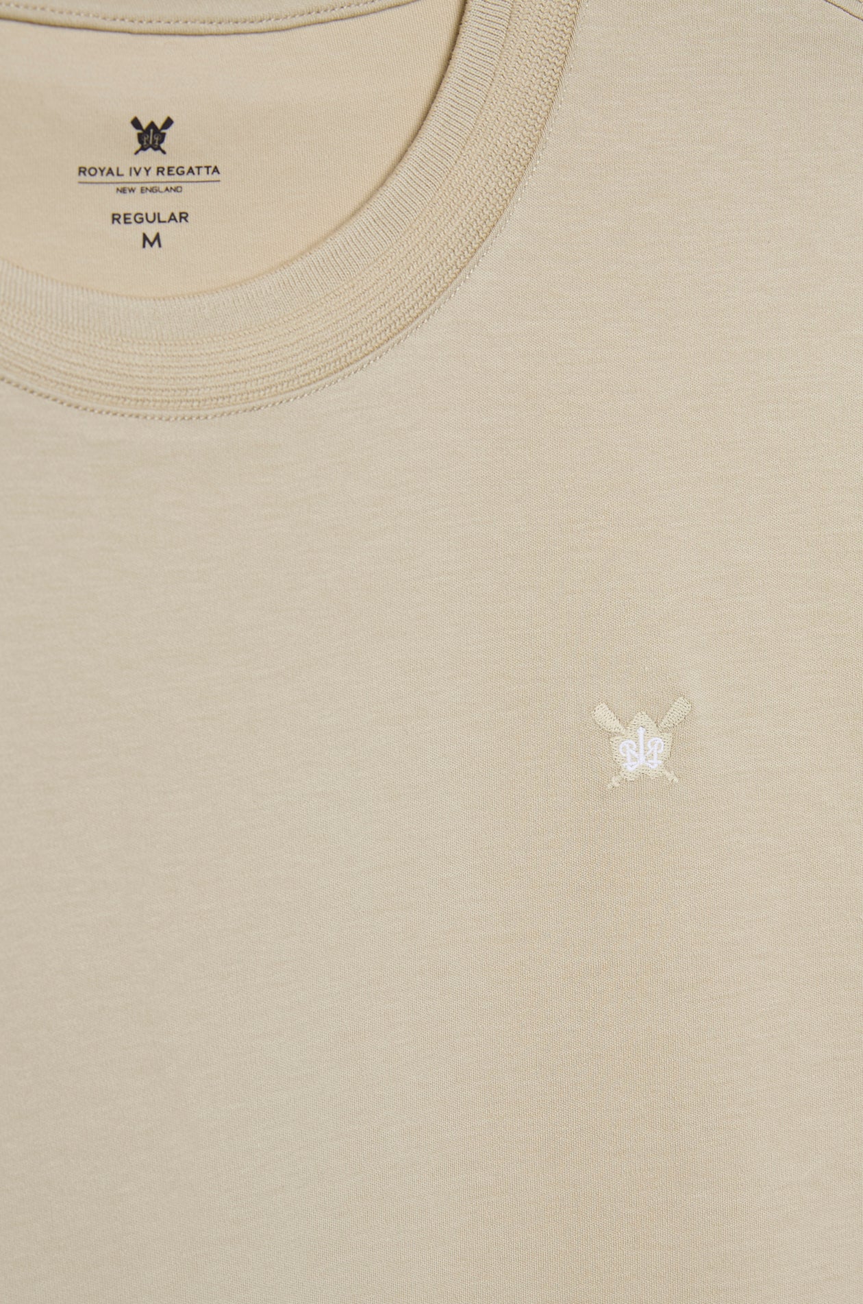 เสื้อยืดผ้าฝ้ายทรงปกติ