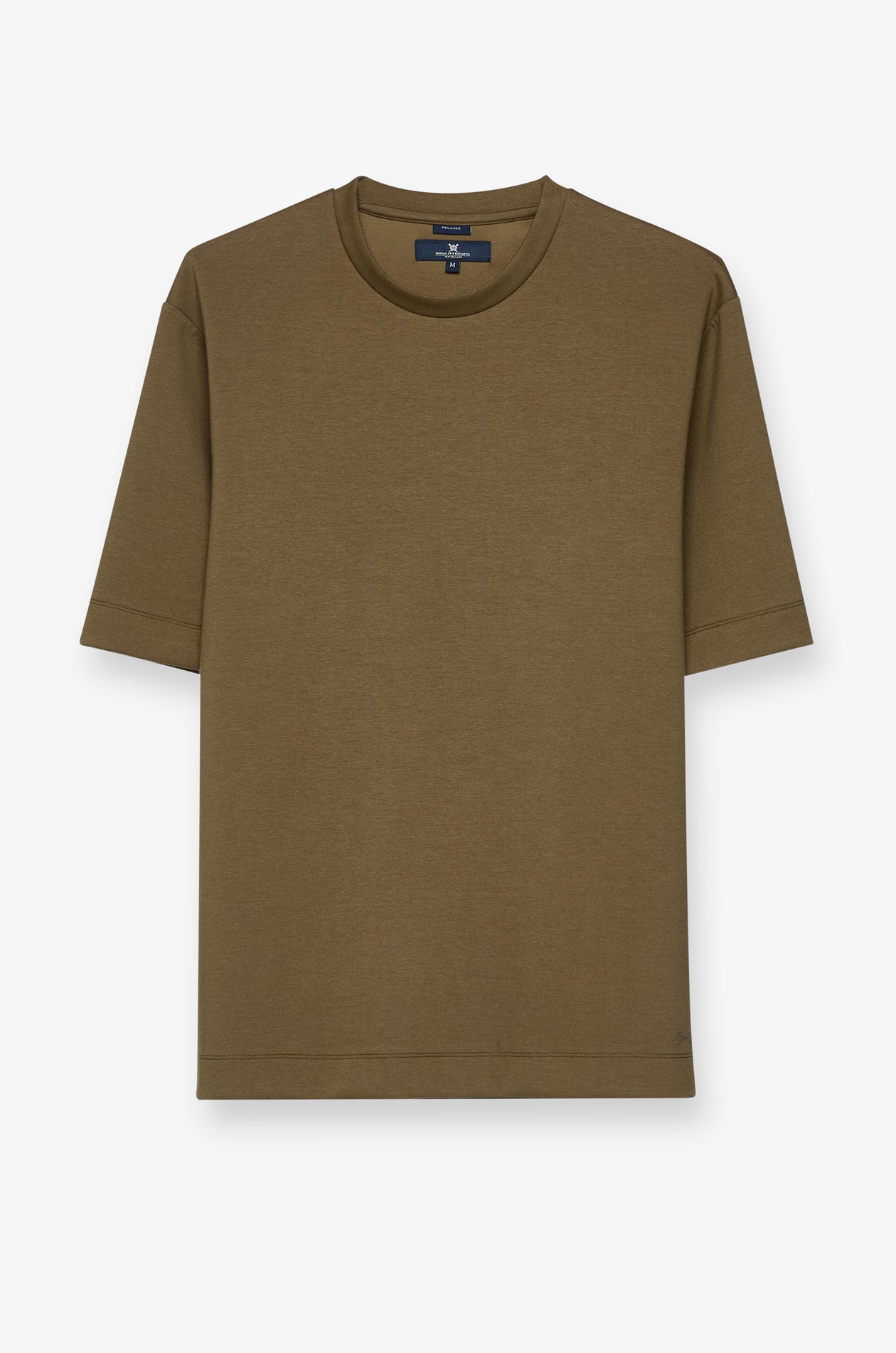 เสื้อยืดทรงหลวม