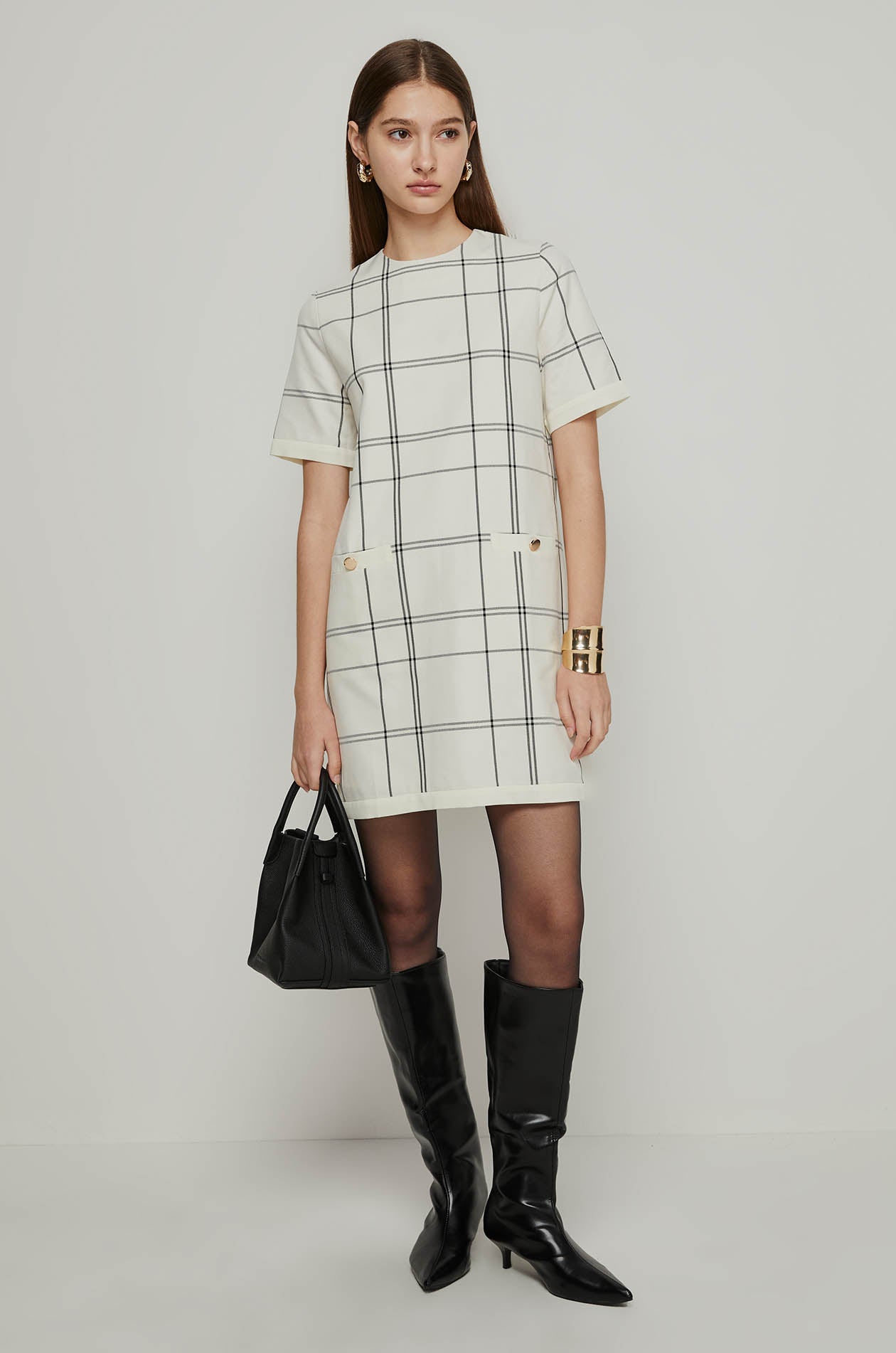 SHORT SLEEVE CHECK SHIFT DRESS