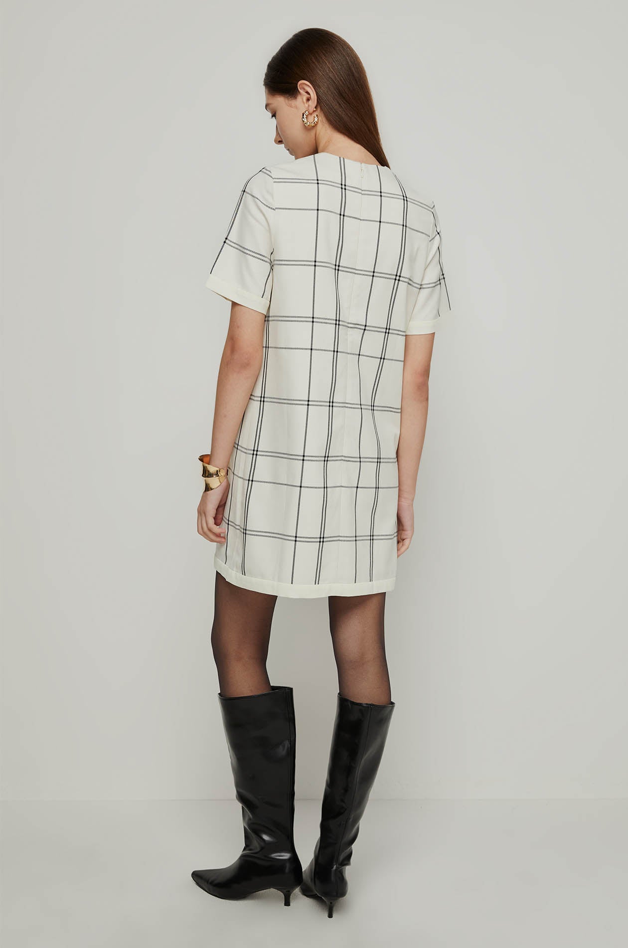 SHORT SLEEVE CHECK SHIFT DRESS
