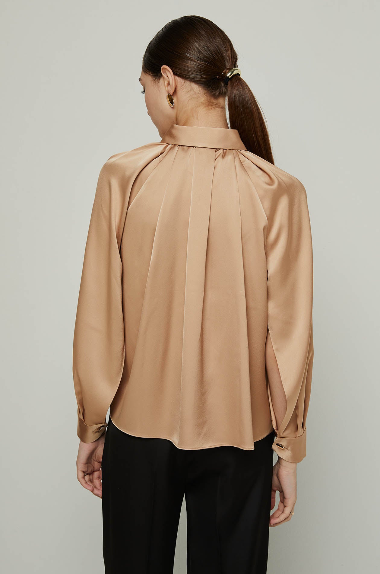 LONG SLEEVE SATIN BLOUSE