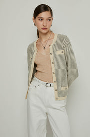 BUTTON-UP KNITTED CARDIGAN