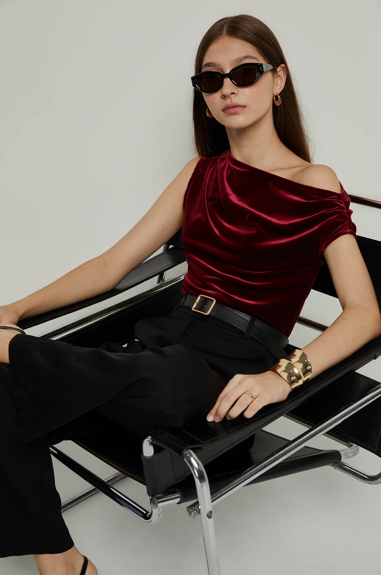 VELVET ASYMMETRIC SHOULDER TOP Red / XL