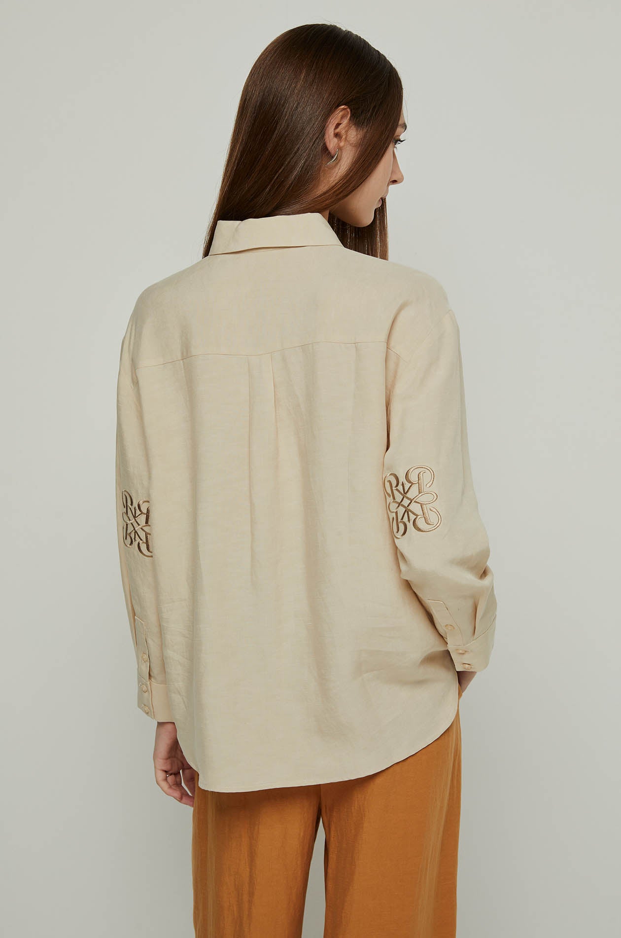 REFLECT LOGO LONG SLEEVE SHIRT Beige / XL