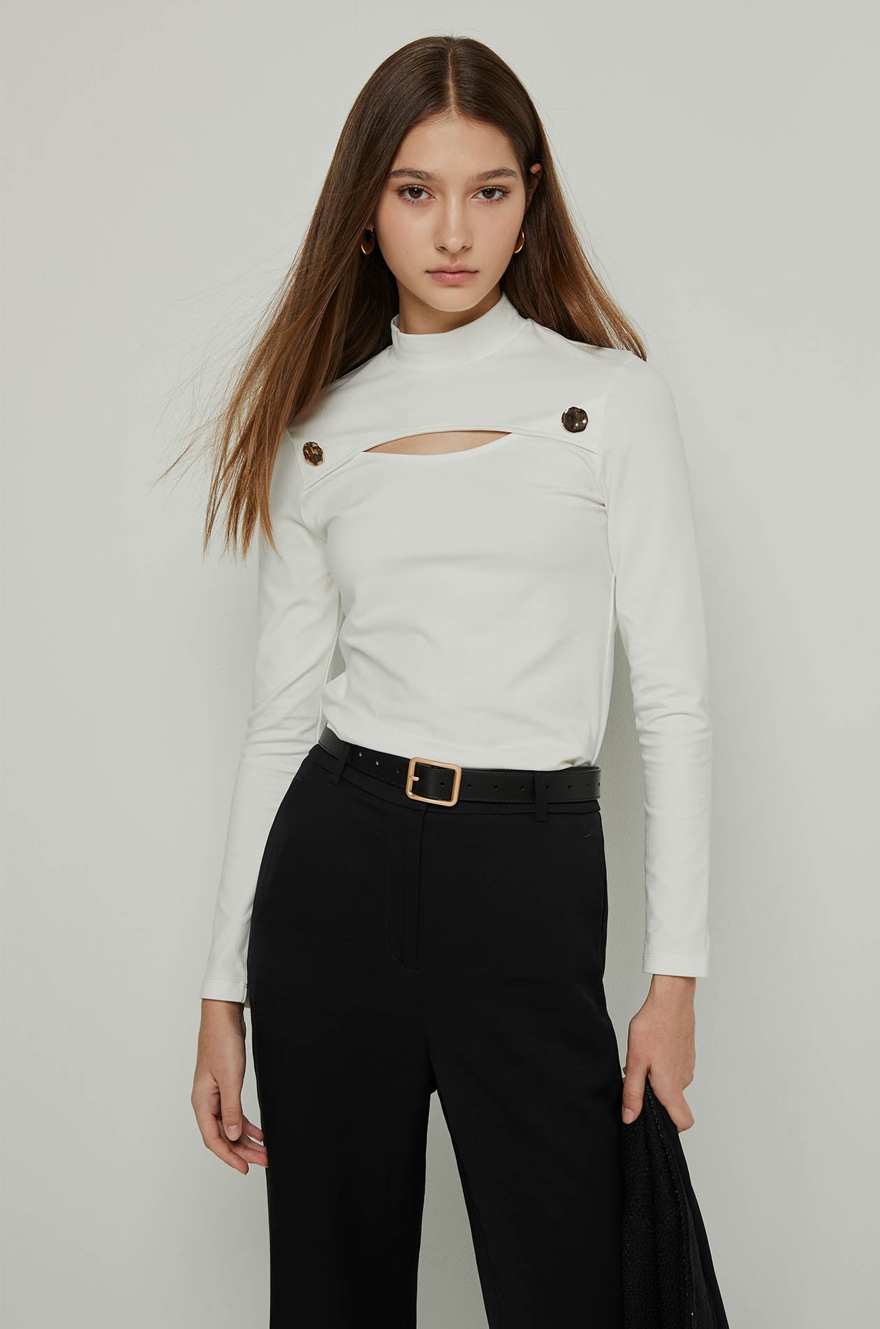 LONG SLEEVE CUT-OUT TOP Off White / XL