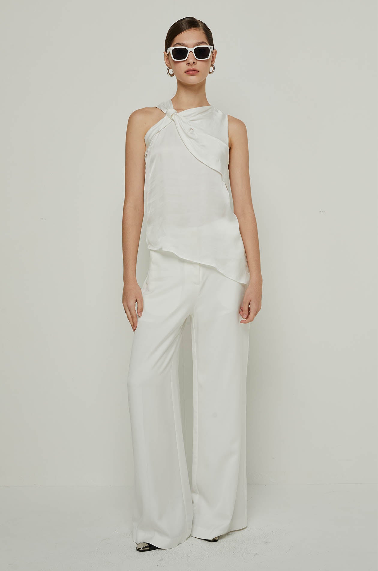 TWIST FRONT BLOUSE Cream / XL