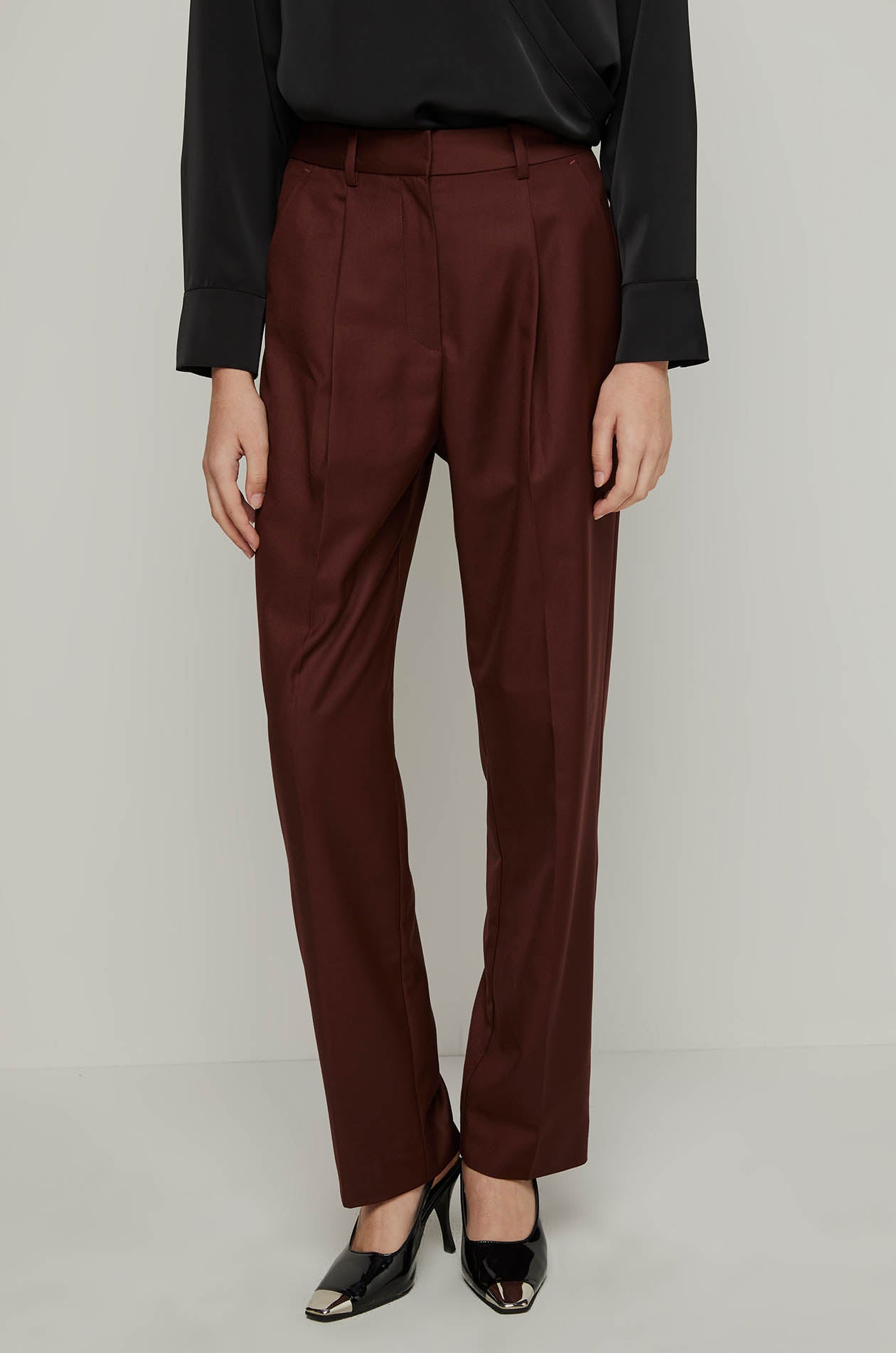 CLASSIC TAILORED TROUSERS