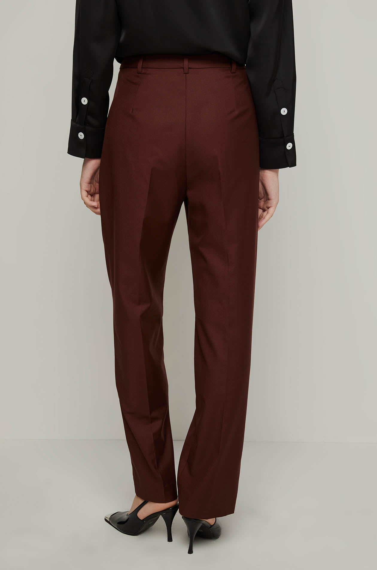 CLASSIC TAILORED TROUSERS