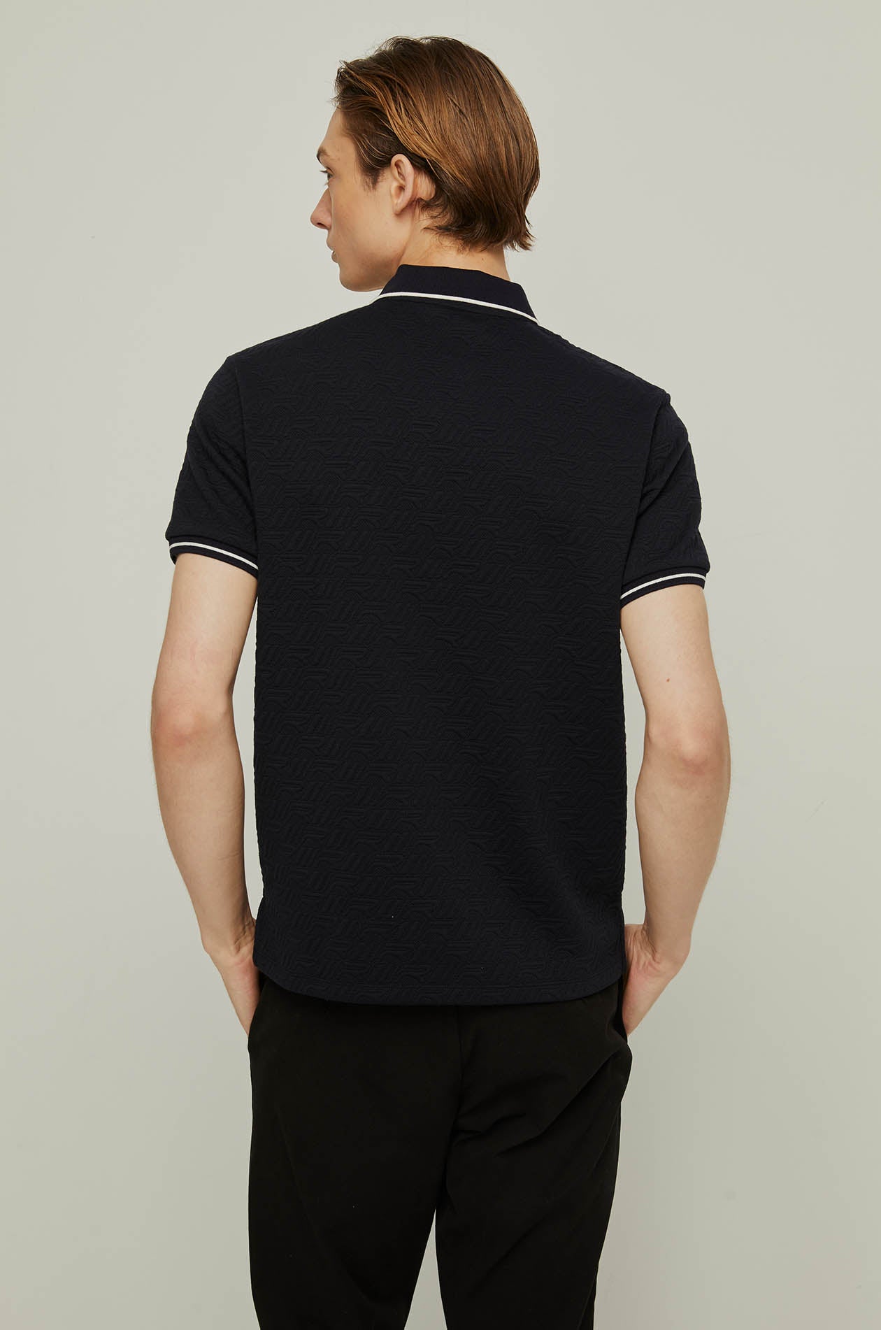 R MONOGRAM WITH CONTRAST PIPING POLO