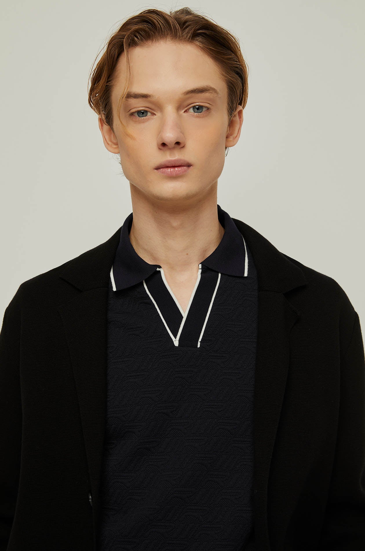 R MONOGRAM WITH CONTRAST PIPING POLO