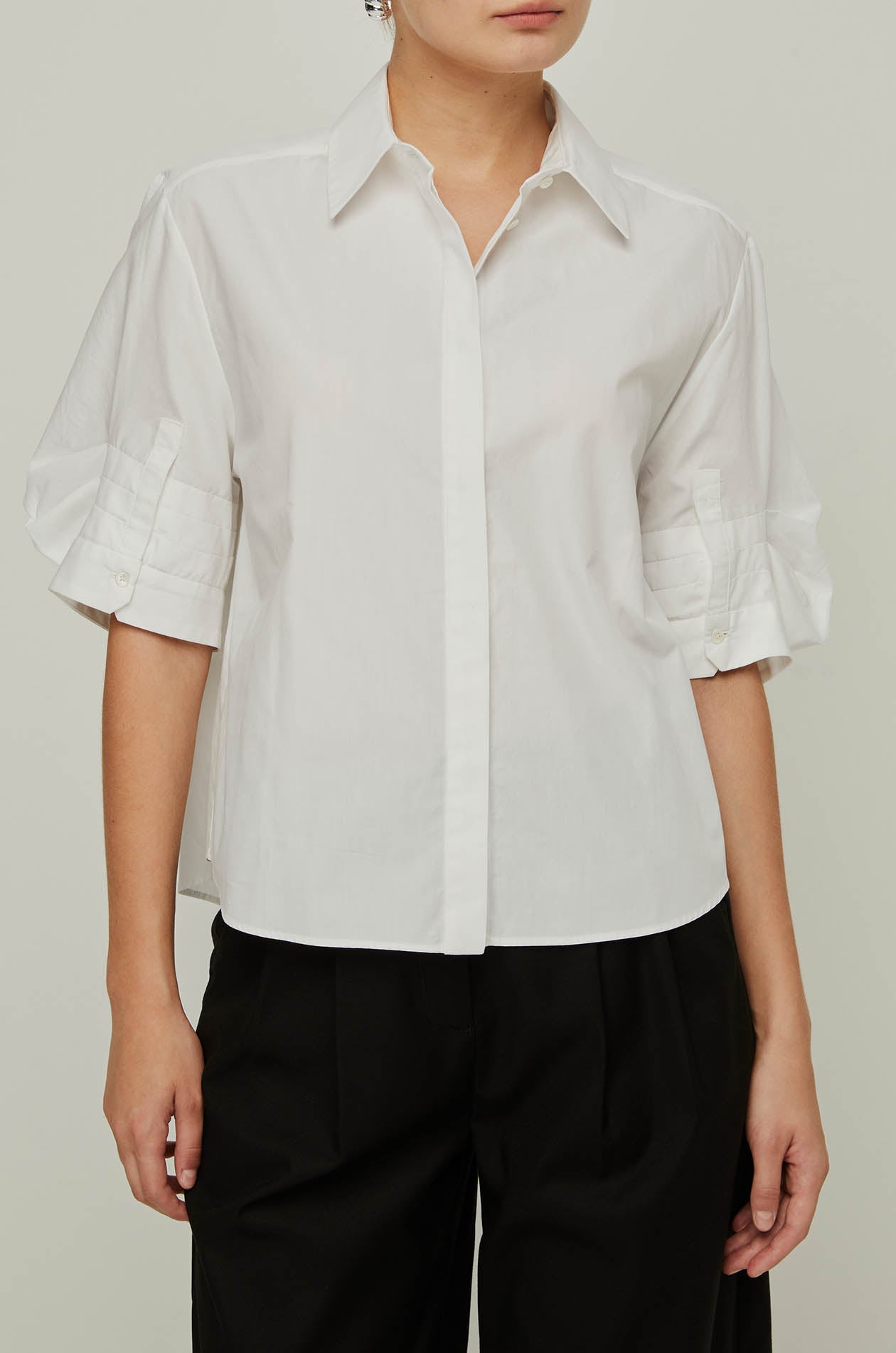 PINTUCK SLEEVE POPLIN SHIRT