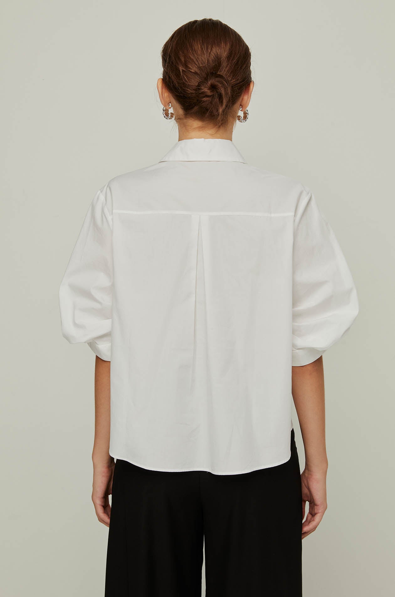 PINTUCK SLEEVE POPLIN SHIRT