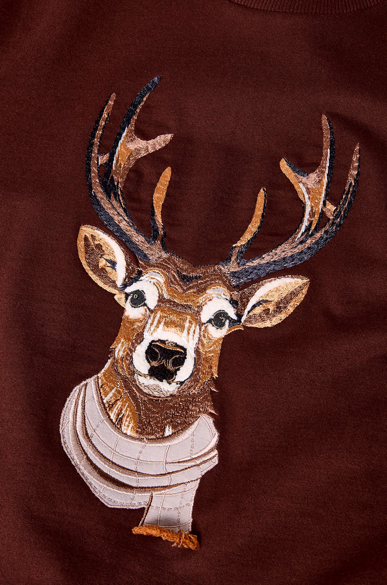 MASCULINE MOOSE GRAPHIC TEE