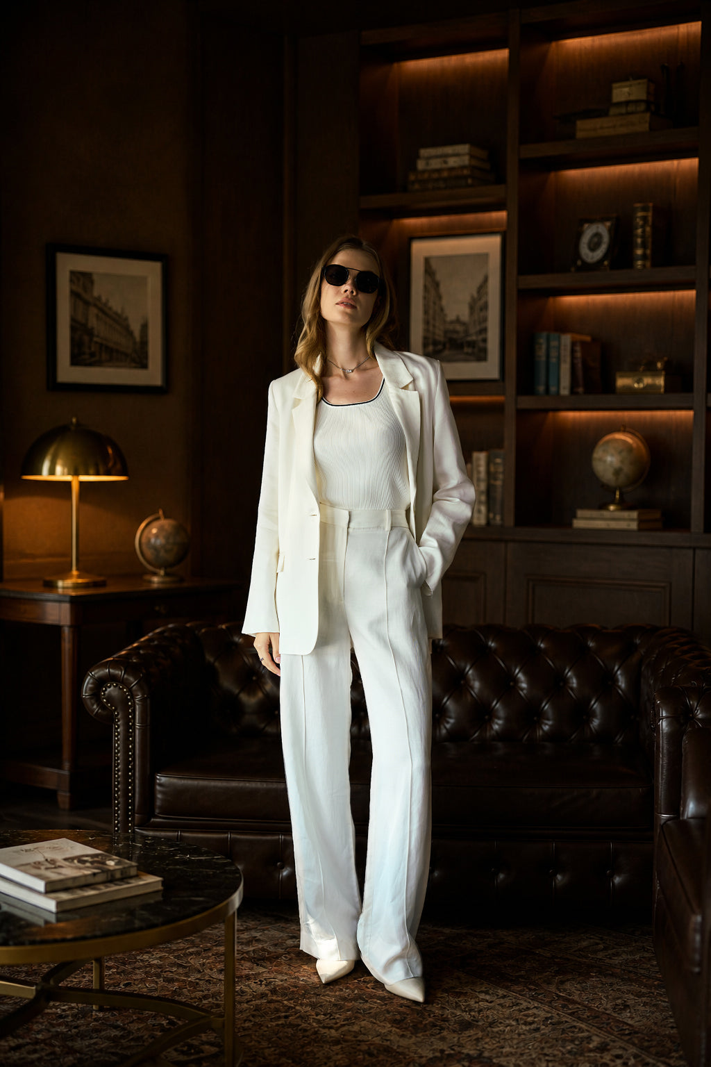 TAILORED BLAZER