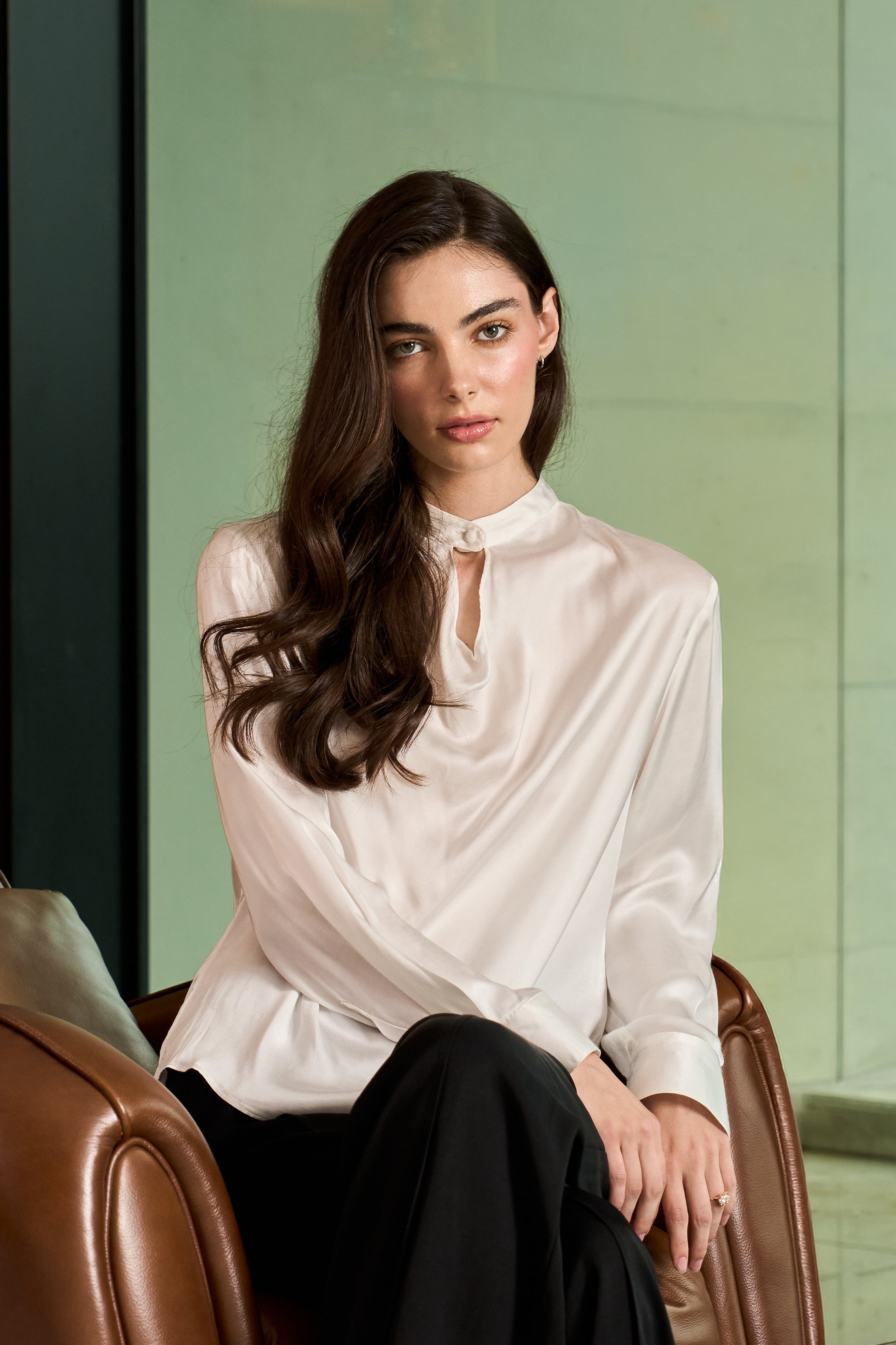 SOFT DRAPE MANDARIN COLLAR BLOUSE